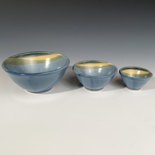 Alternative view of Nesting Bowls