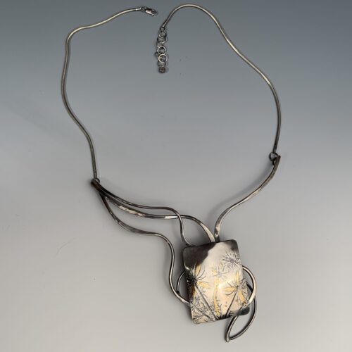 Queen Anne's Lace Neckpiece - Image 4