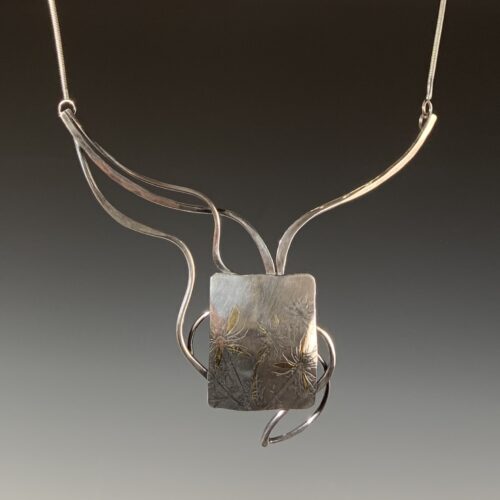 Queen Anne's Lace Neckpiece