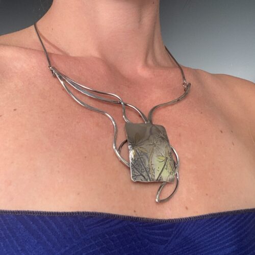 Alternative view of Queen Anne's Lace Neckpiece