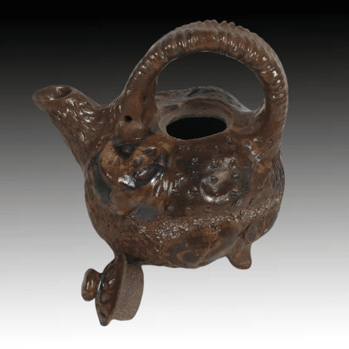 Alternative view of Teapot