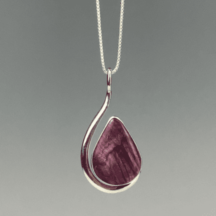 Alternative view of Pendant