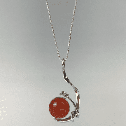 Alternative view of Pendant