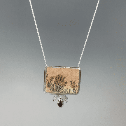 Alternative view of Pendant