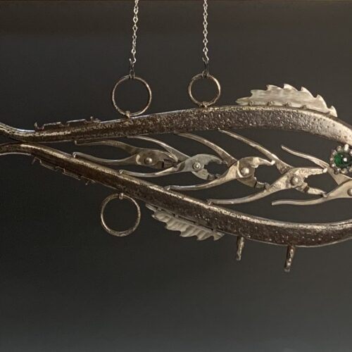 Alternative view of Green-Eyed Metal Fish