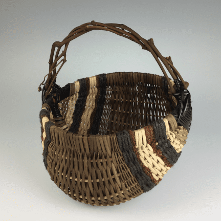 Alternative view of Grapevine Egg Basket