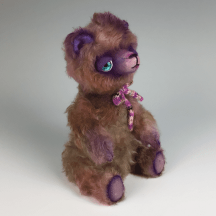 Alternative view of Bear - "Delores"