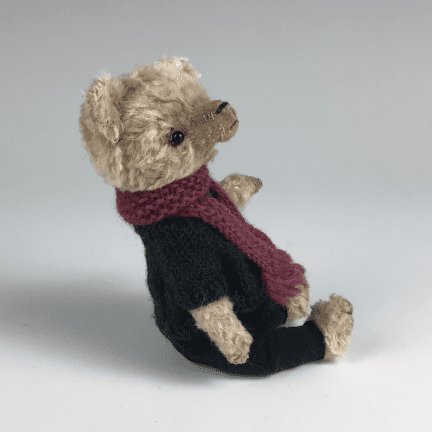 Alternative view of Bear - "Peter"