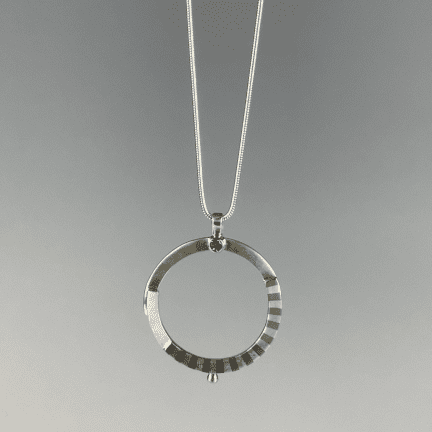 Alternative view of Pendant