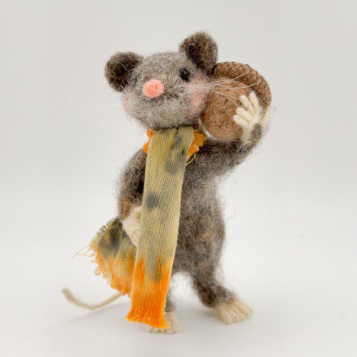 Needle Felted Mouse with Acorns