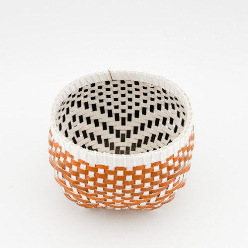 Alternative view of Mini Paper Cathead Basket