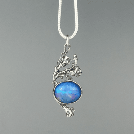 Alternative view of Opal Pendant