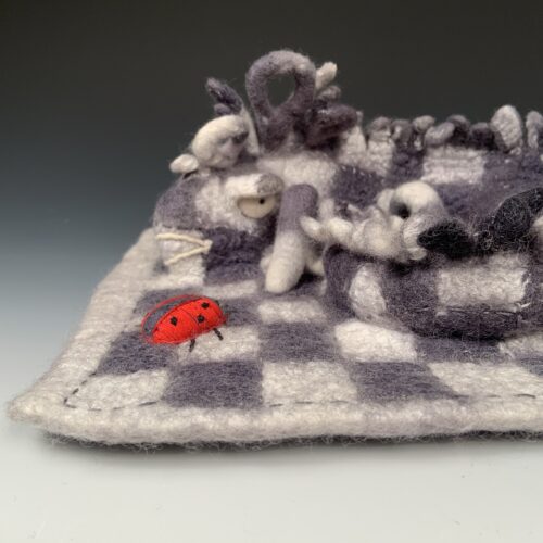 Alternative view of Chameleon on Chess Board