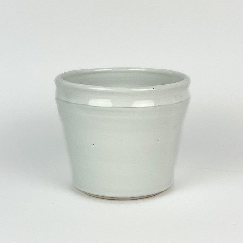 Alternative view of White Planter/Cache Pot