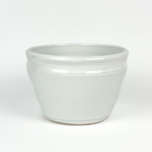 Alternative view of White Planter/Cache Pot