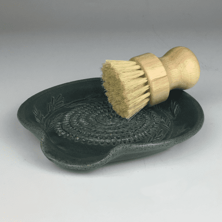Alternative view of Garlic Grater