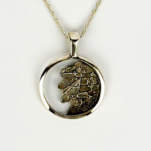 Alternative view of Old Man of the Mountain Pendant