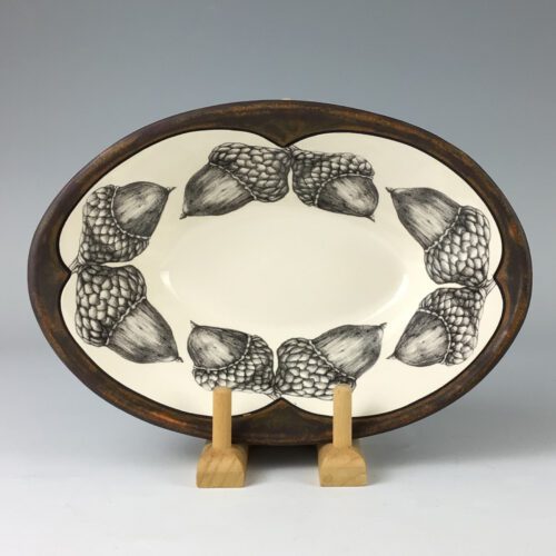 Alternative view of Oval Dish with Acorns