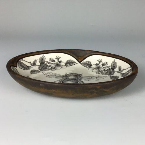 Alternative view of Small Serving Dish with Honey Bee