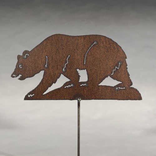 Rusty Bear Garden Marker