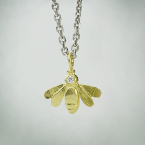 Alternative view of 18k Bee Pendant with Diamond