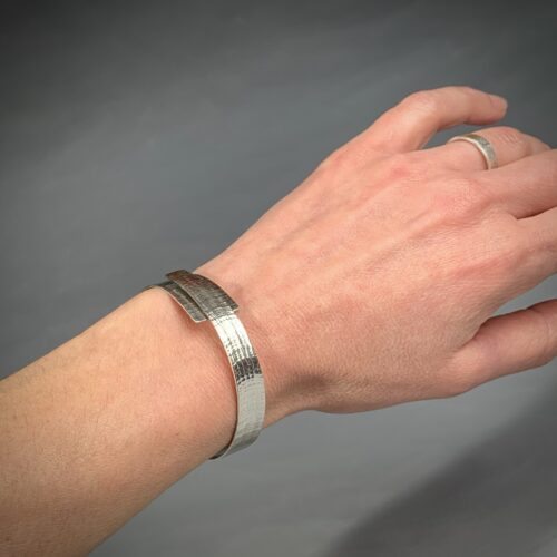Linen-Textured Latching Bracelet - Image 3
