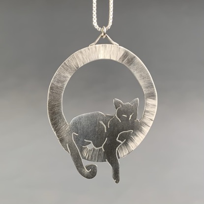 Alternative view of Sterling "Cat in a Barrel" Necklace