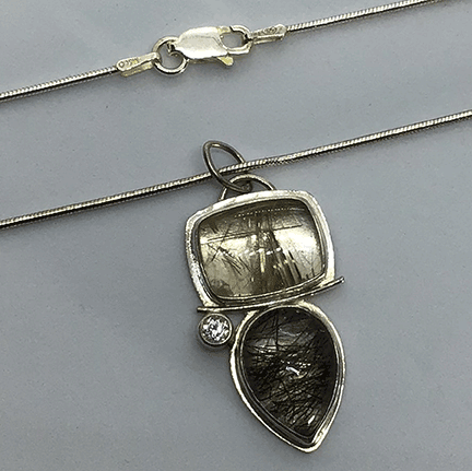 Alternative view of Pendant